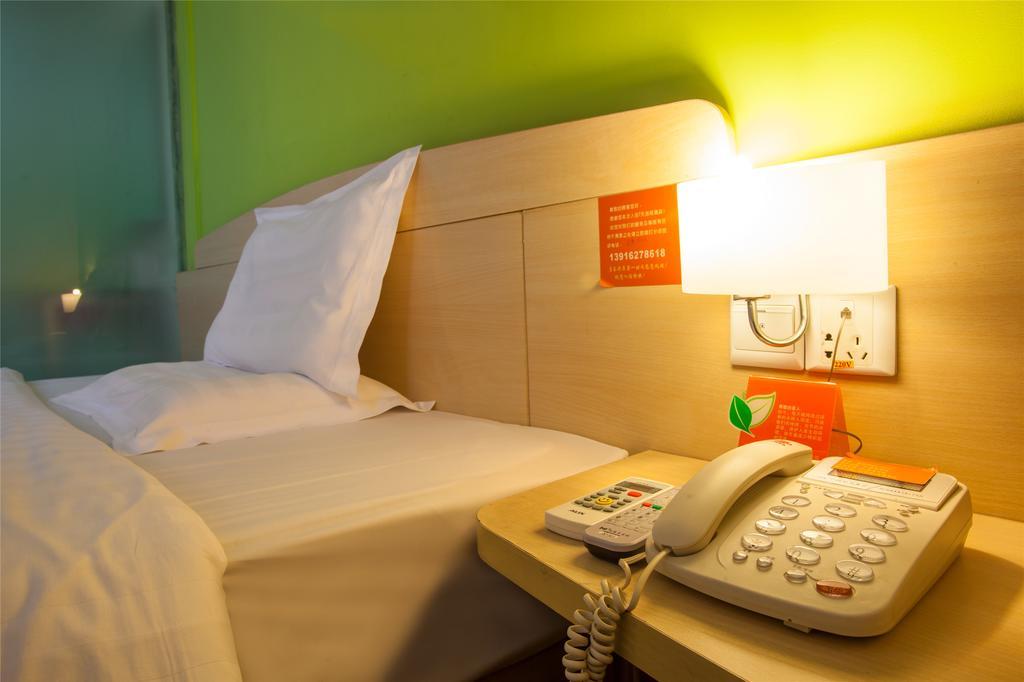 7Days Inn Guangzhou Jiaokou Subway Station 2Nd Room photo
